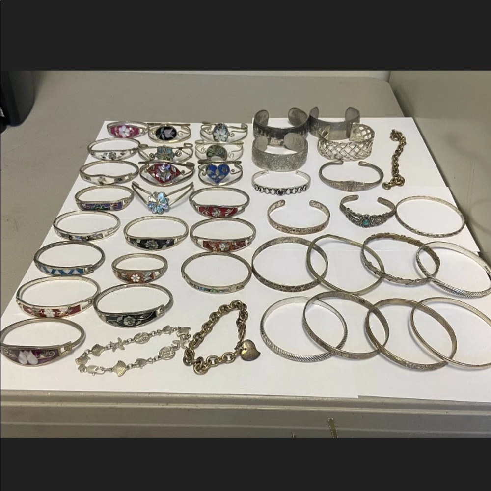 Costume Jewelry Silver Tone  Mixed Lot 907Grams